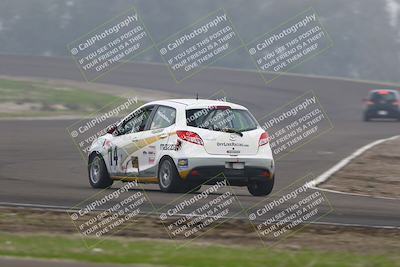 media/Jan-18-2026-CalClub SCCA (Sun) [[8bc6468723]]/Group 3 Race/Turn 1/